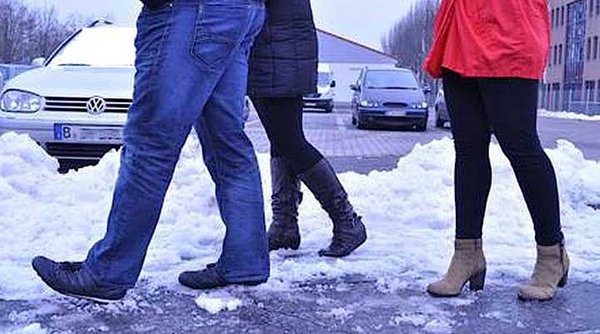 Spaziergang bei Glatteis